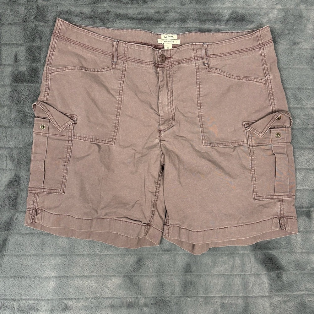LL Bean Favorite Fit Cargo Shorts Womens 18 Mauve Purple Cotton Stretch 506770